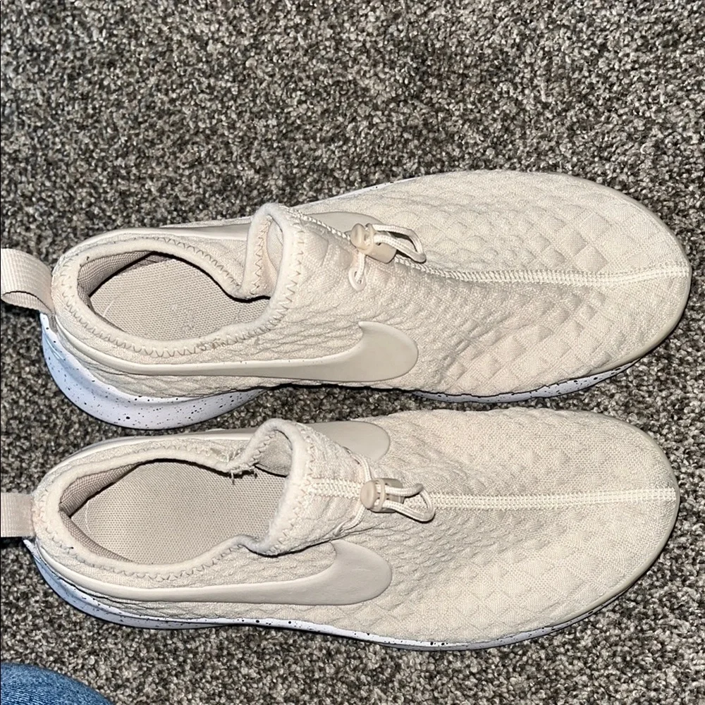 Nike Cream Quilted Sneakers - Picture 4 of 4